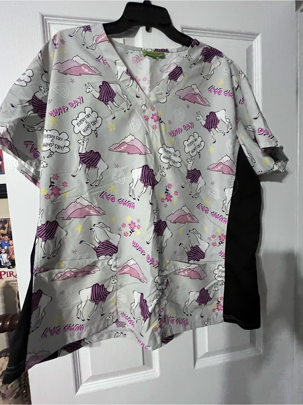 Scrubs top unisex llama hump day